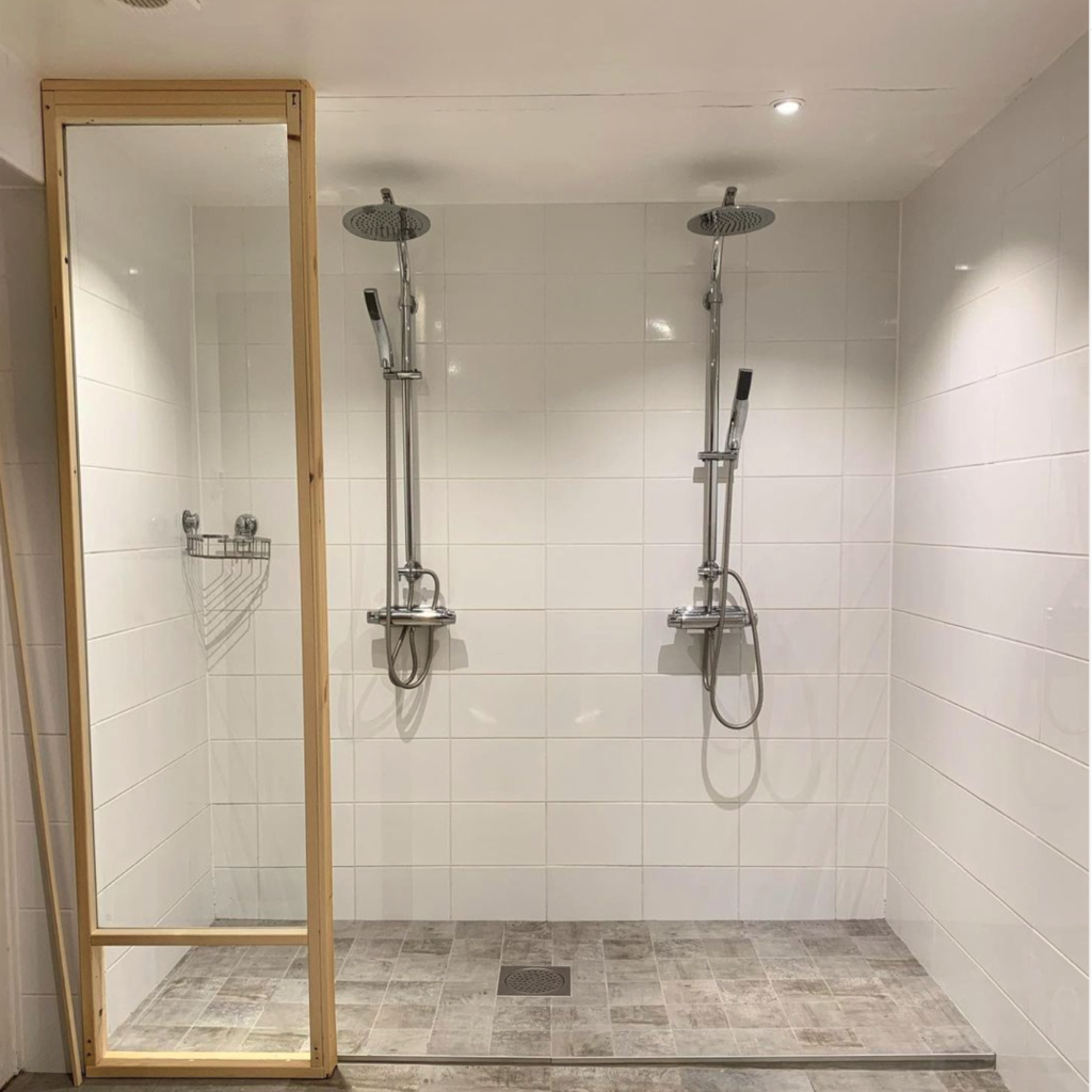 renovera badrum wc toalett ekero stockholm 1408x1408